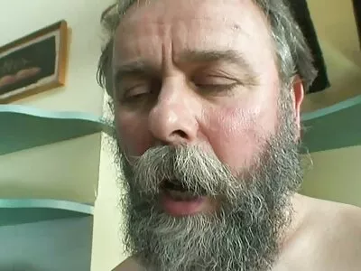 siyah musluklar tarafından kırılan üç bozulmamış beyaz pussies yeni türk seks filmleri